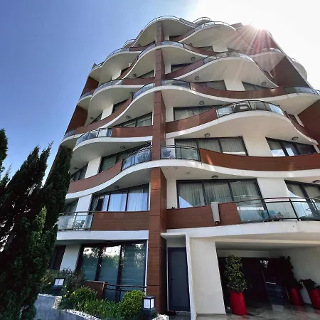 Gorgeous In A *